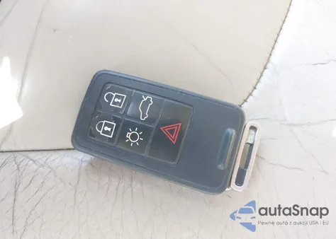 2012 Volvo Xc60 T6/T6 Platinum/T6 Premier Plus/T6 R-Design/T6 R-Design Platinum/T6 R-Design Premier Plus from USA, damaged, VIN YV4902DZ1C2310157